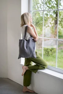 Heritage Linen Market Tote — Mother's Day gift for a grandmother, shoppable idea