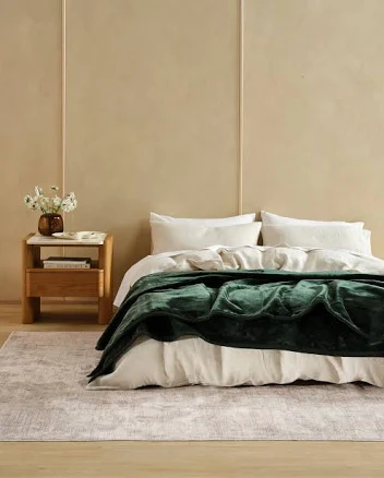 Heritage Linen Throw — Mother's Day gift for your mother in law, shoppable idea