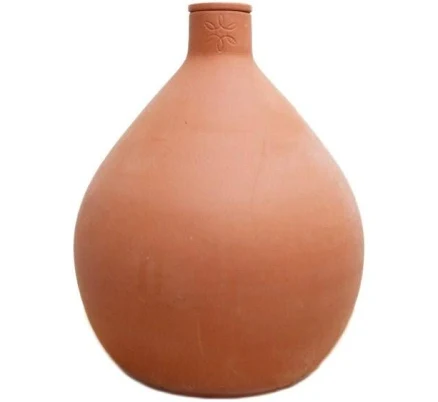 Luxe Terracotta Self-Watering Planter — Mother's Day gift for your mother in law, shoppable idea